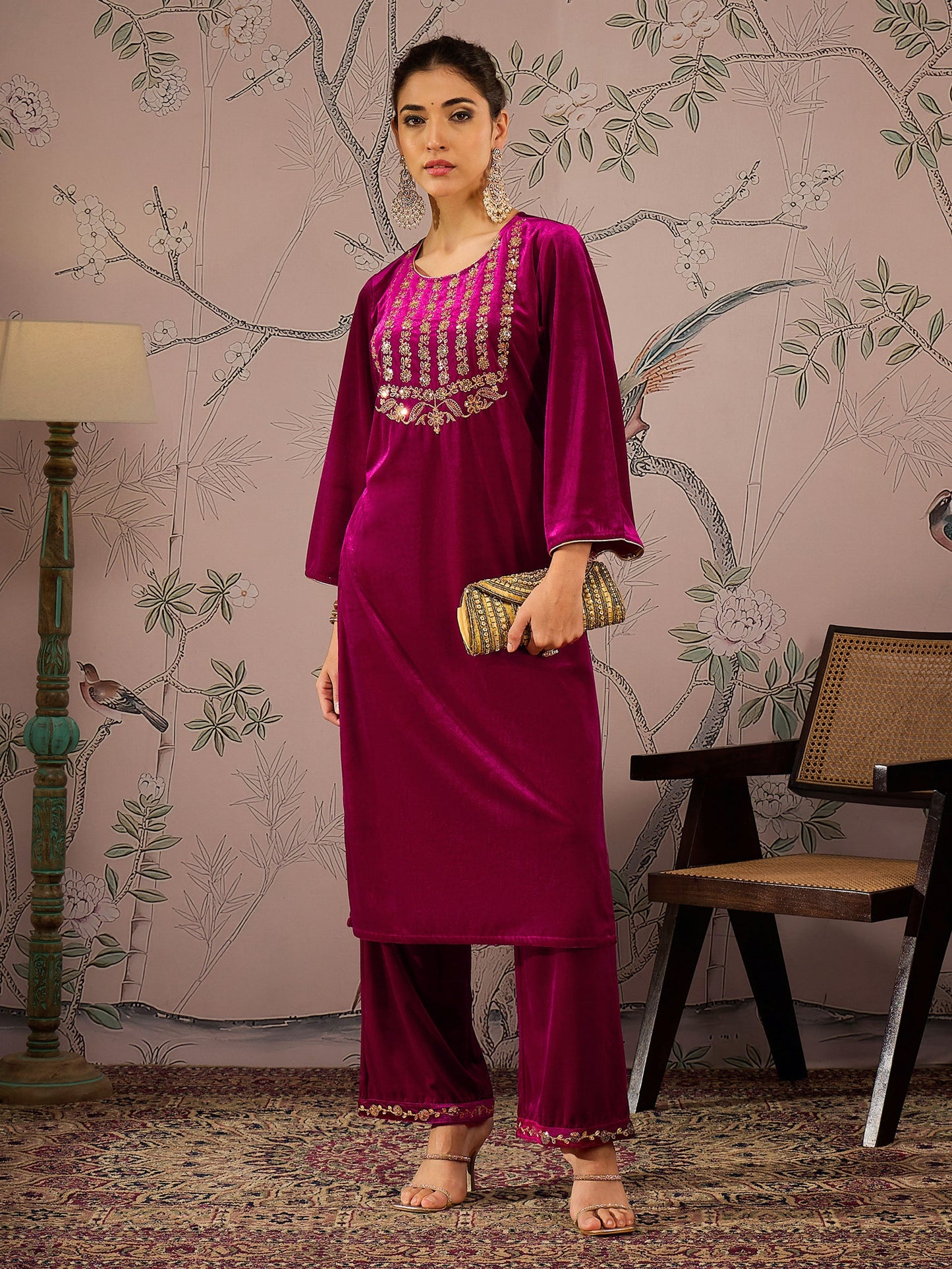 Women Fuchsia Velvet Embroidered Kurta With Straight Pants