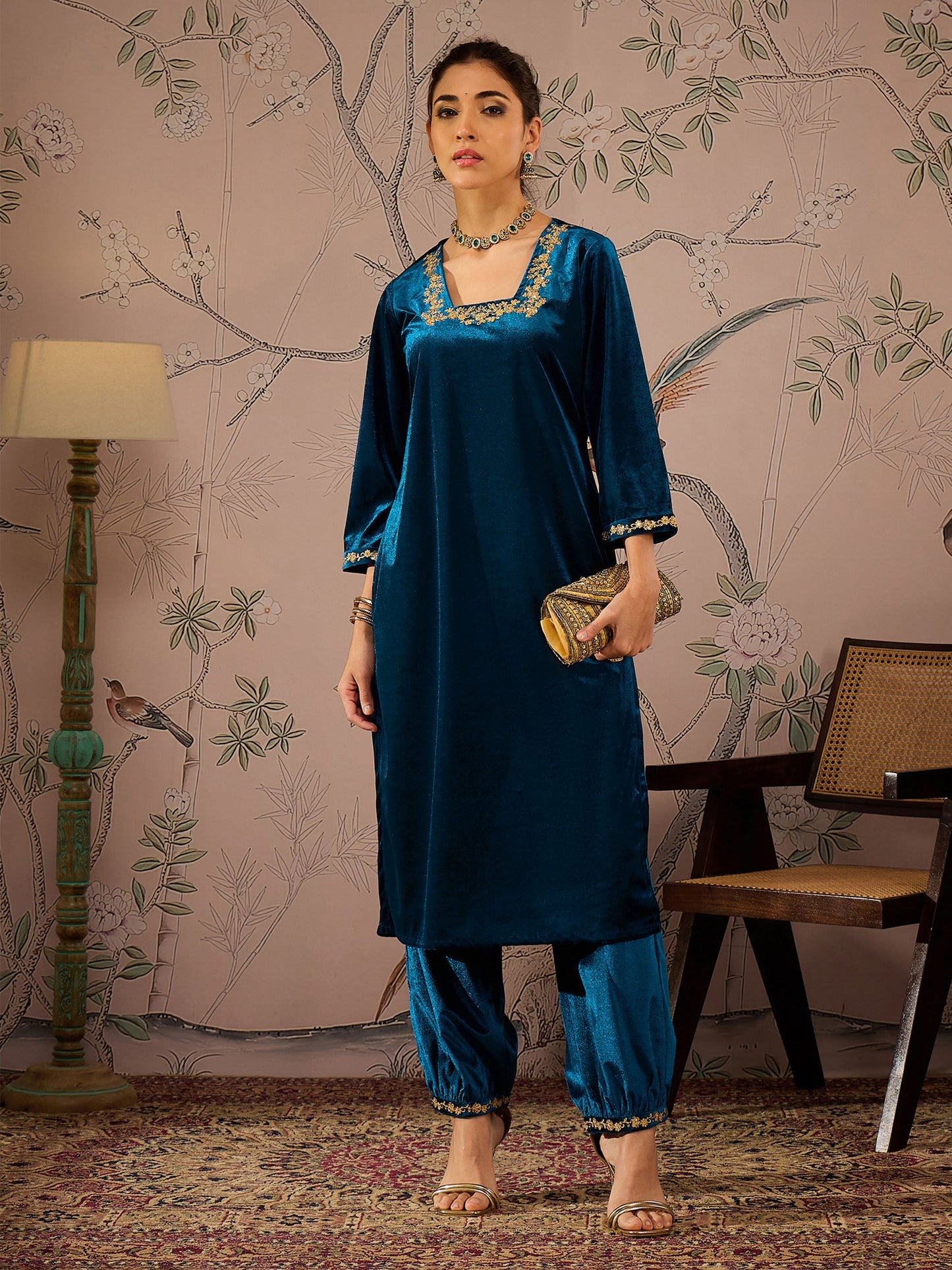 Women Teal Velvet Embroidered Straight Kurta With Afghani Pants